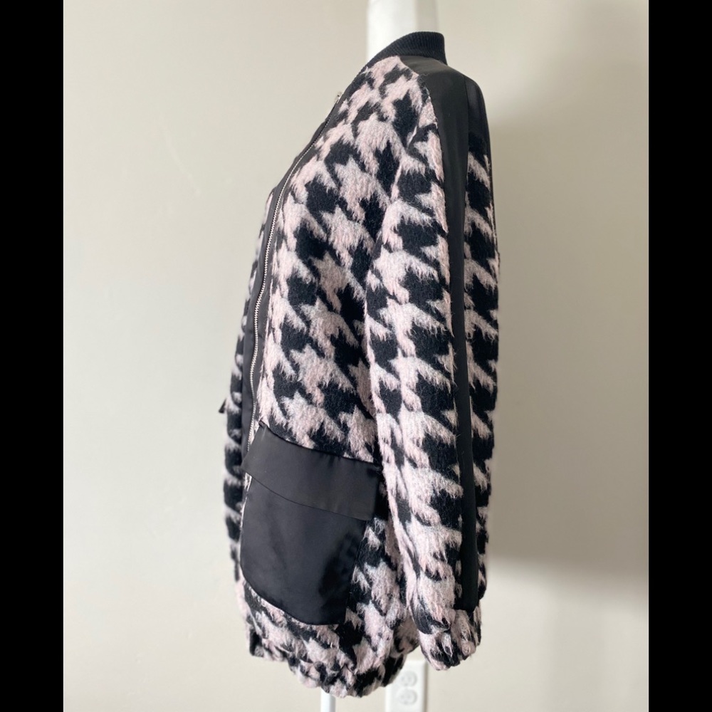 TOPSHOP Black Multi Hairy Houndstooth Coat - Picture 5 of 8